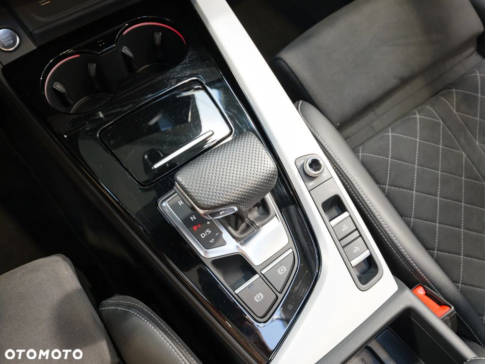 Audi A5 Cabrio - 32
