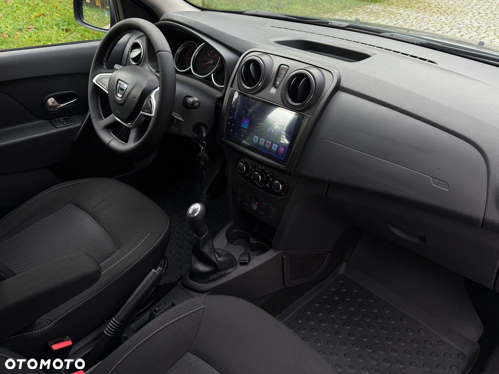 Dacia Logan TCe 90 (S&S) Comfort - 15