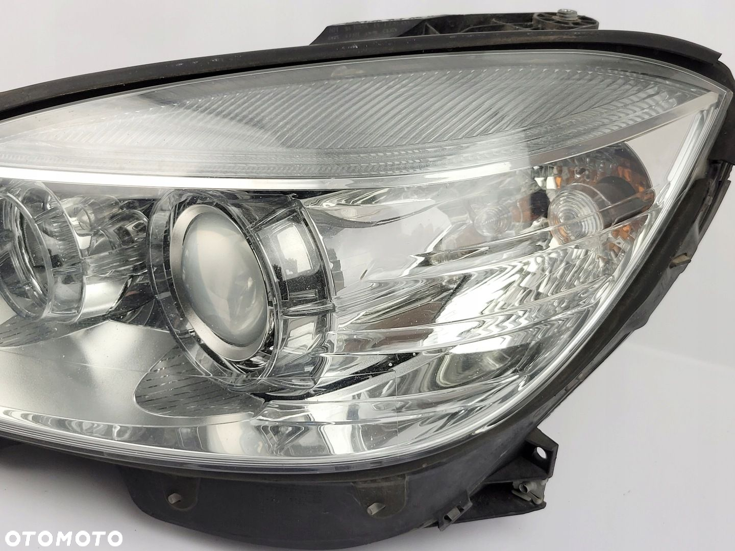 MERCEDES W204 LAMPA PRZEDNIA PRZÓD LEWA BI-XENON SKRĘTNY A2048202959 EU - 4