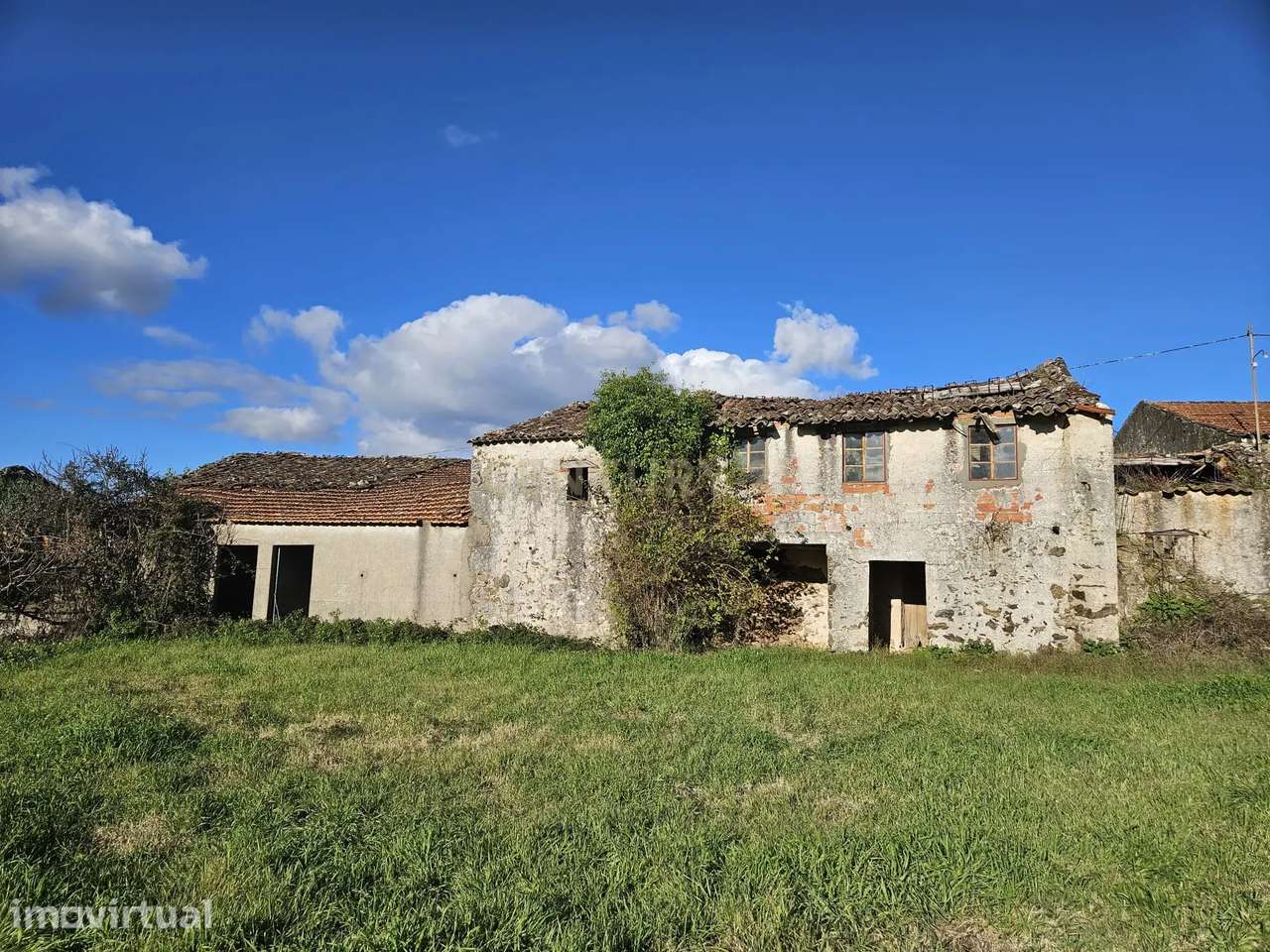 Casa em ruína para reconstrução- Oportunidade única! - Grande imagem: 3/14