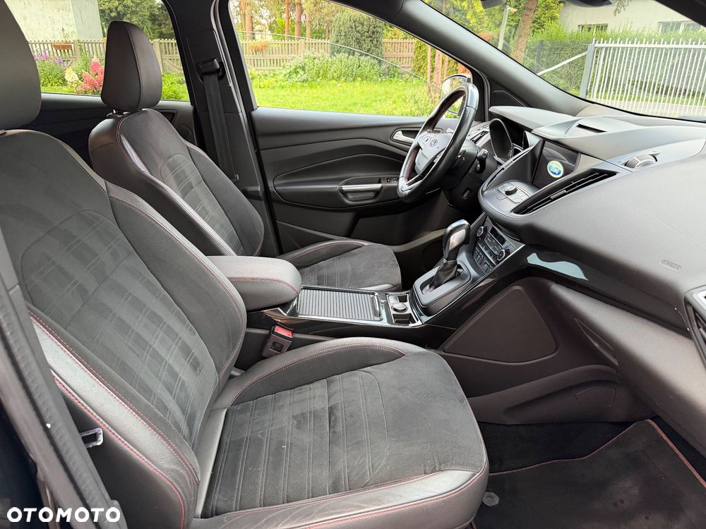 Ford Kuga 2.0 TDCi AWD ST-Line - 21