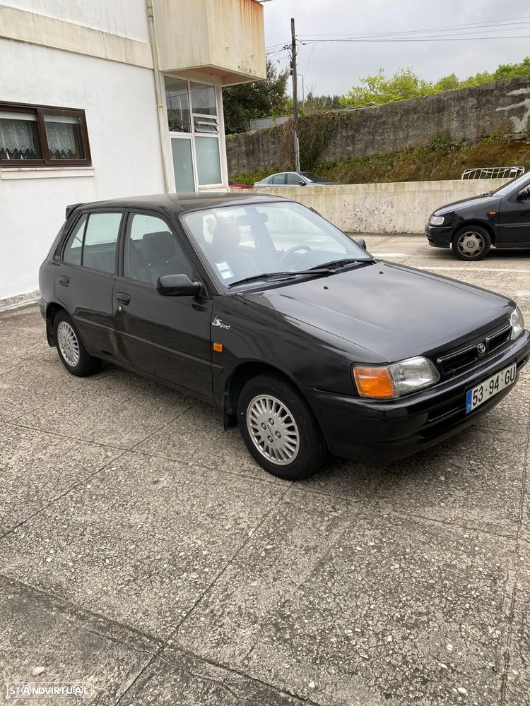 Toyota Starlet 1.3 iS - 4