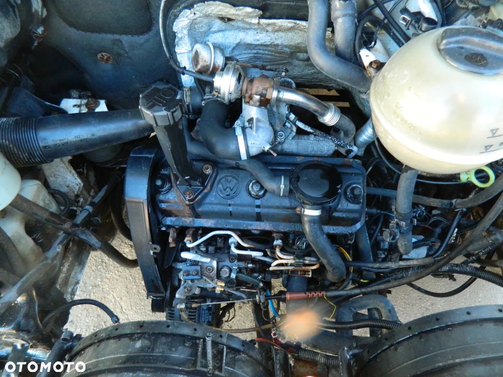 Silnik Kompletny VW Transporter T4 1.9 TD W Samochodzie Do Odpalenia - 3