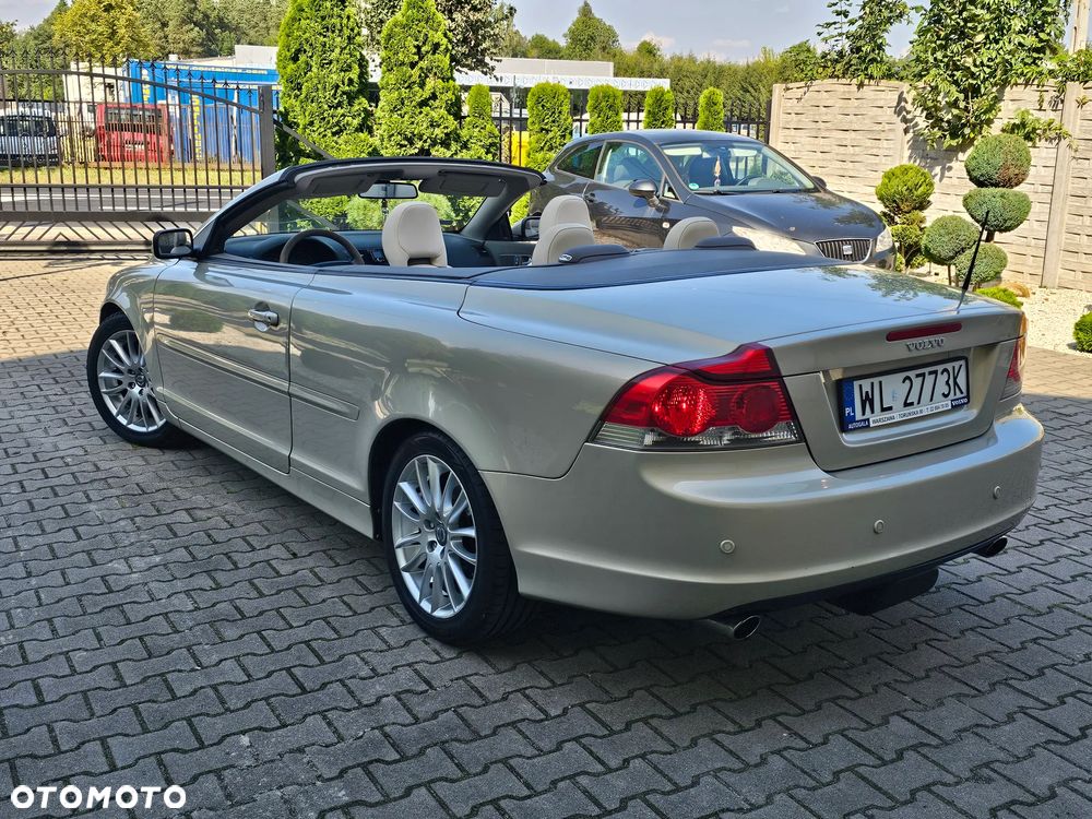 Volvo C70 2.4D5 Summum - 7