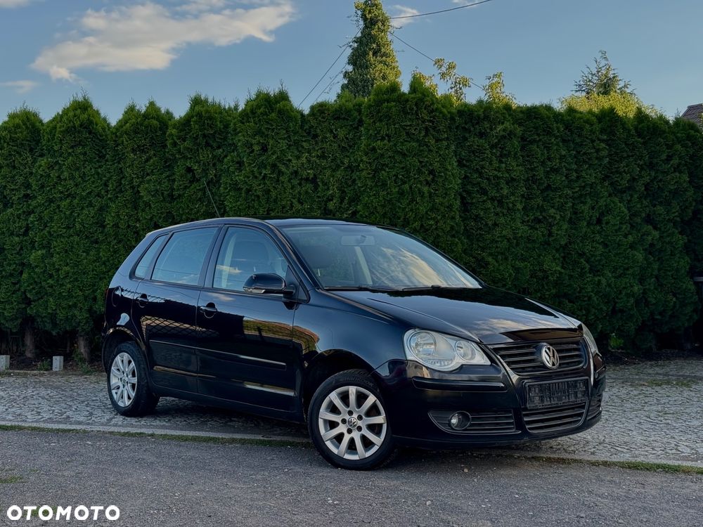 Volkswagen Polo - 2
