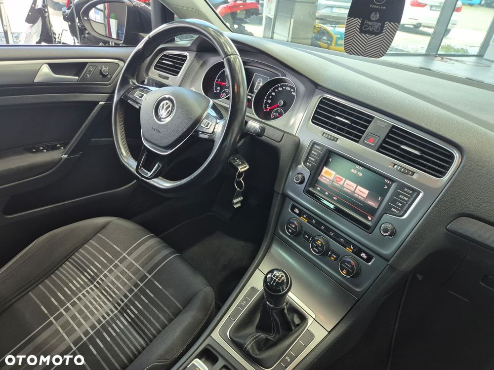Volkswagen Golf 1.6 TDI BlueMotion Trendline - 27