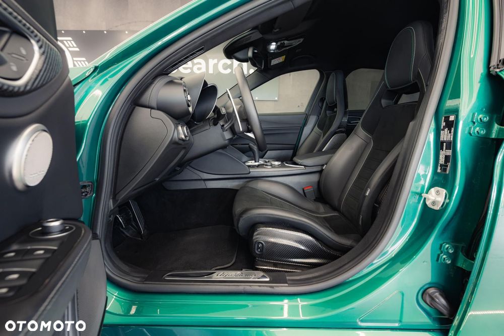Alfa Romeo Giulia 2.9 Bi Turbo V6 Quadrifoglio - 17