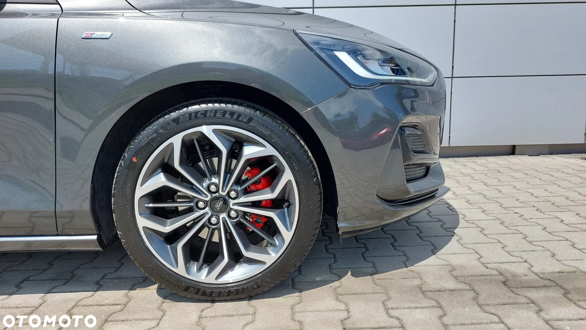 Ford Focus 1.0 EcoBoost mHEV ST-Line X - 10