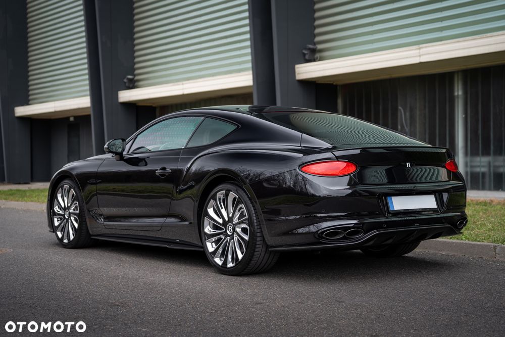 Bentley Continental GT V8 Mulliner - 10