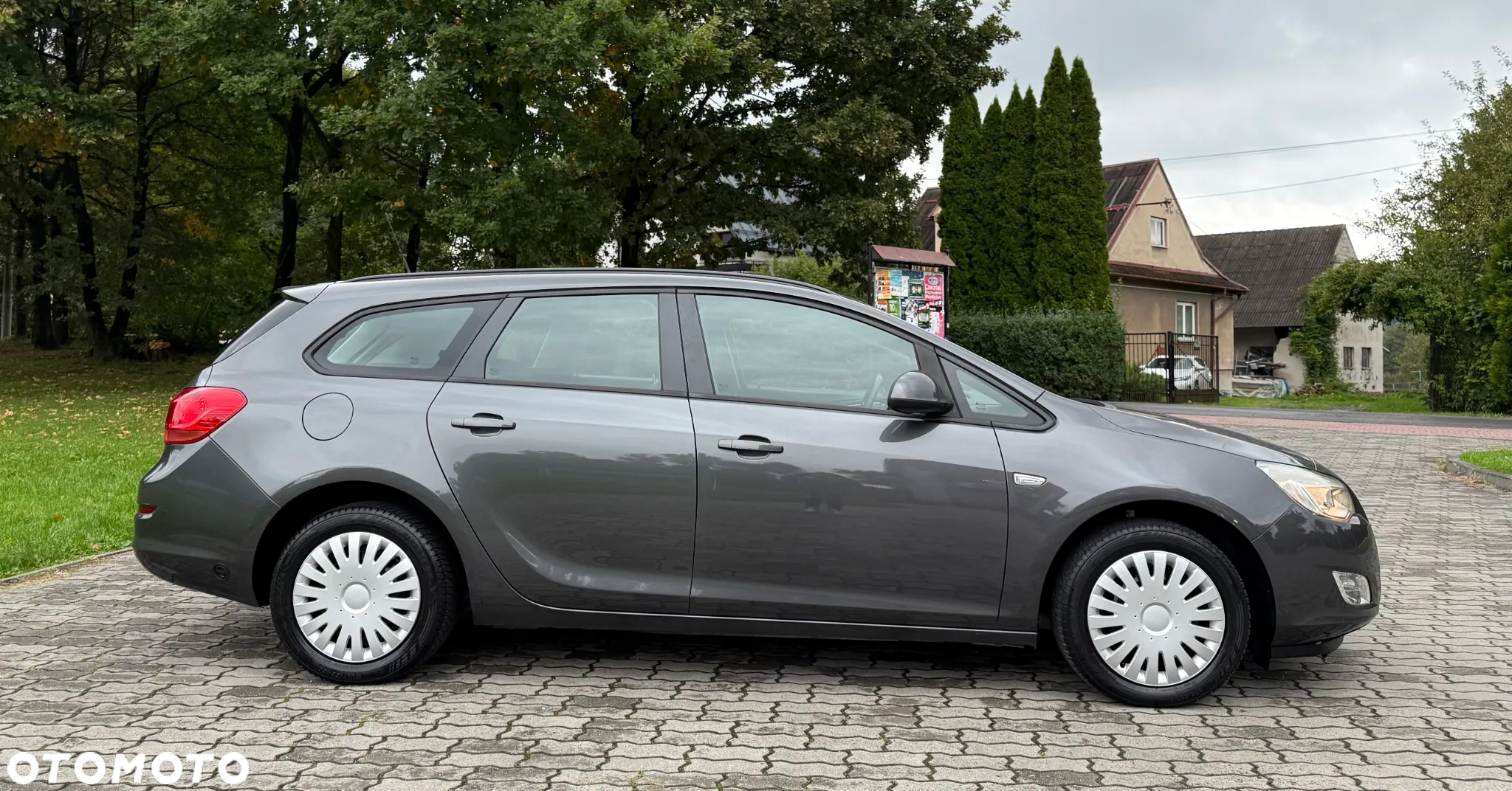 Opel Astra IV 1.4 T Enjoy - 12