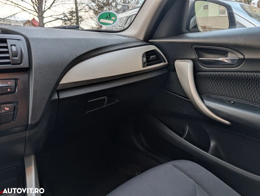 BMW Seria 1 116i Urban Line - 32