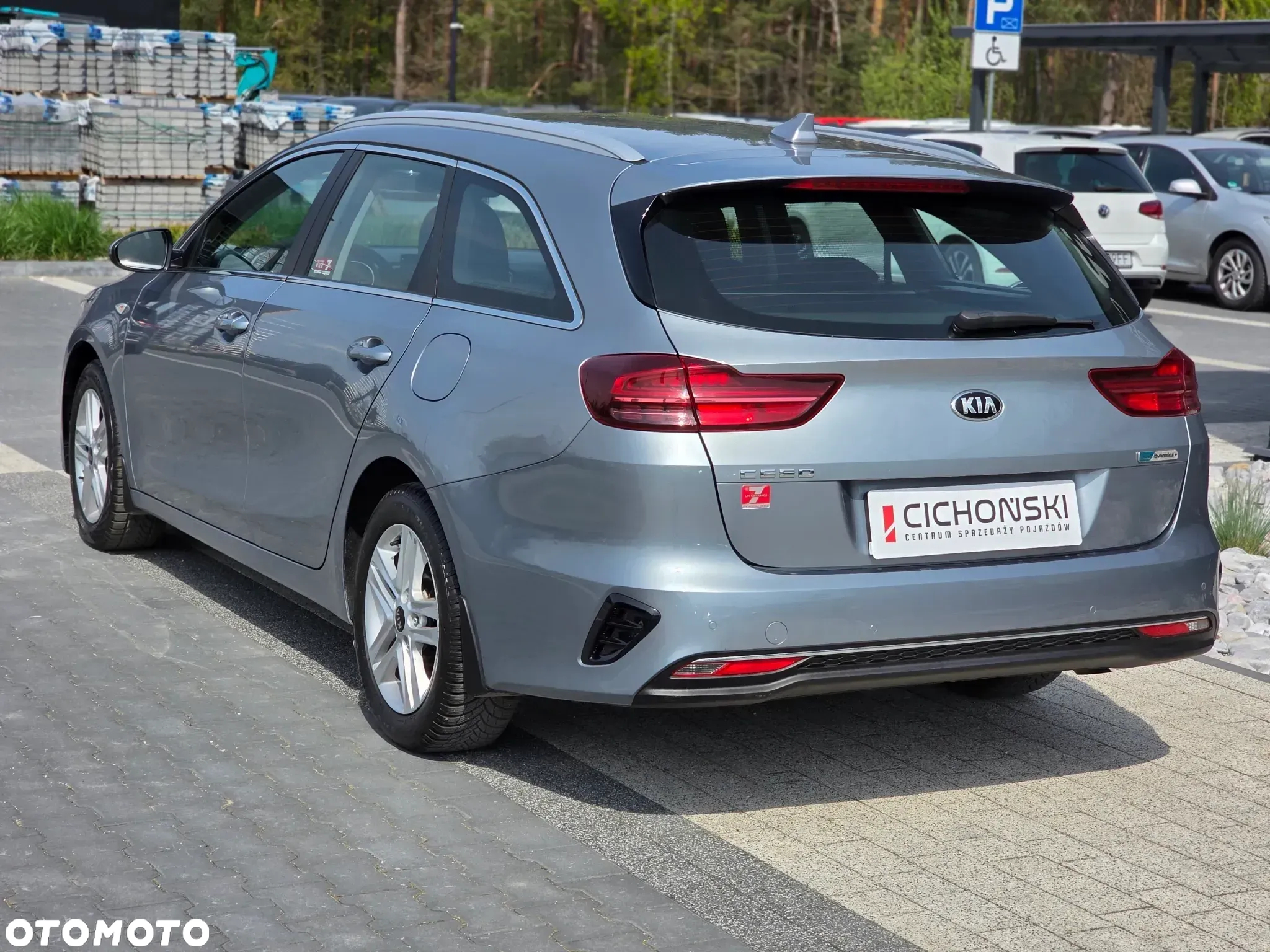 Kia Ceed 1.6 CRDi SCR L - 8