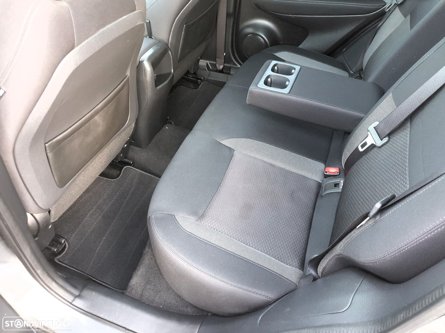 Nissan Qashqai 1.5 dCi N-Connecta Led - 40