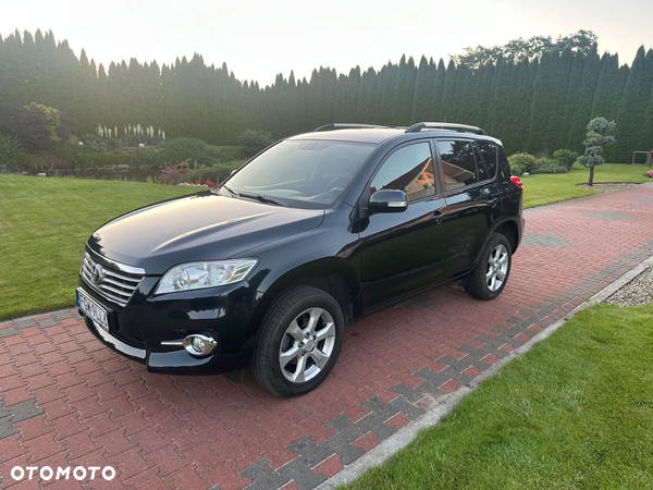Toyota RAV4 2.2 D-4D 4x4 Executive