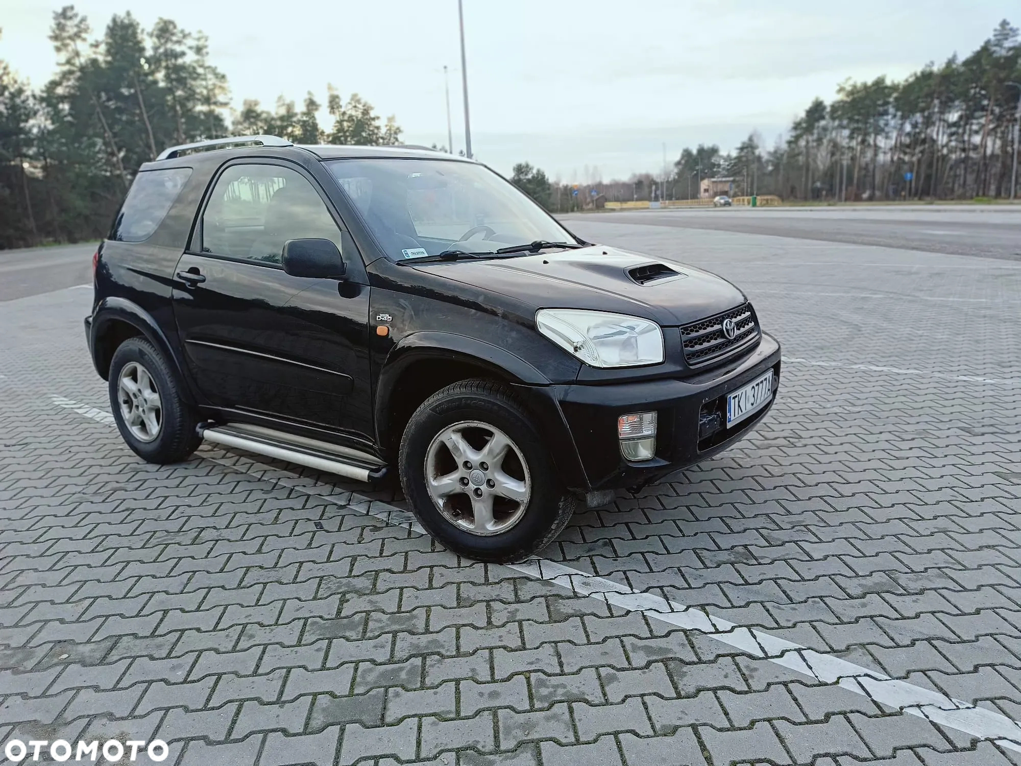 Toyota RAV4 - 6