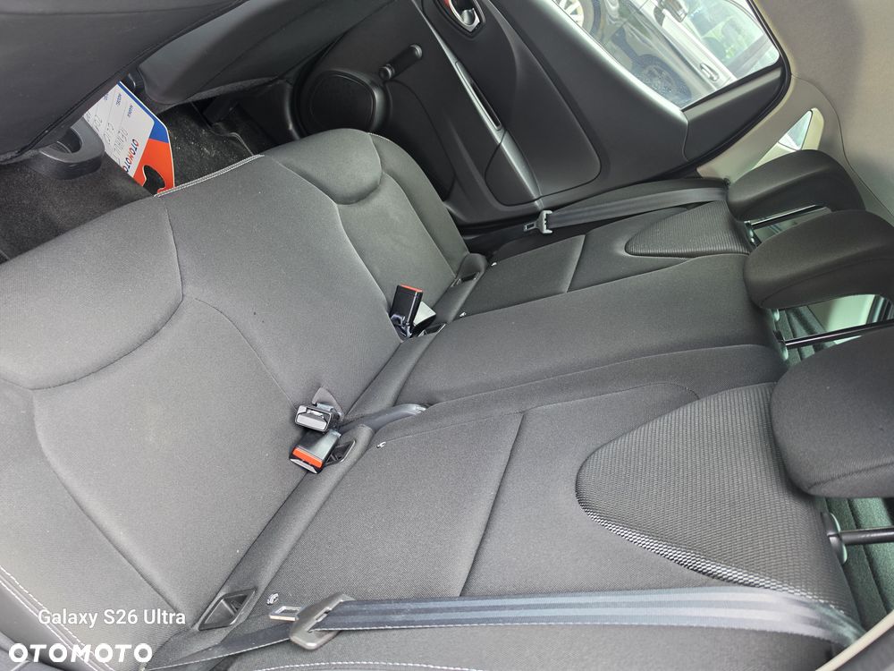 Renault Clio Energy dCi 90 Start & Stop LIMITED - 24