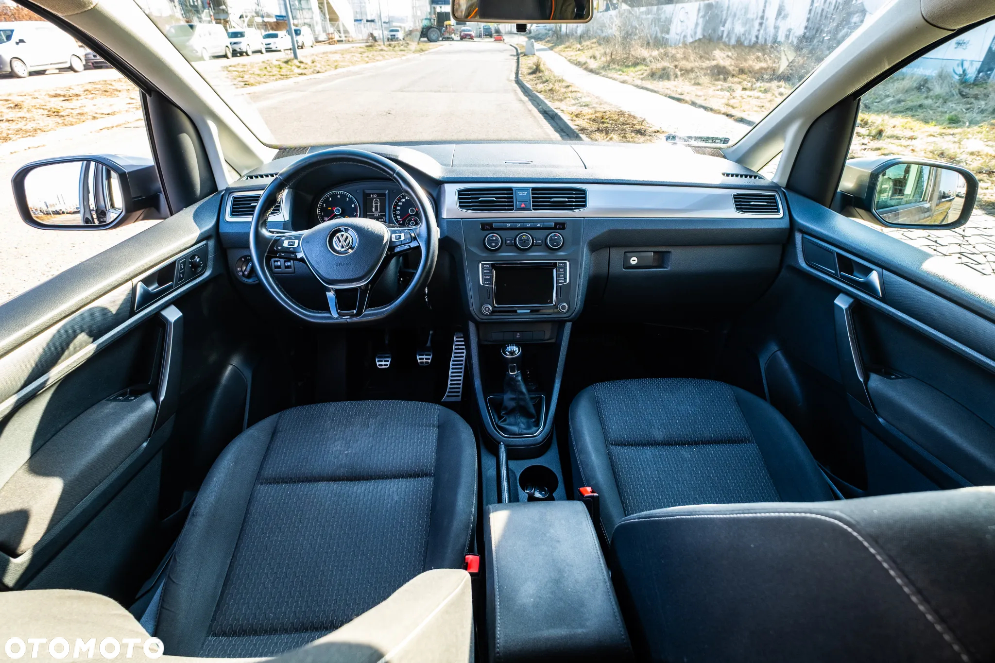 Volkswagen Caddy 1.4 TSI Comfortline - 12