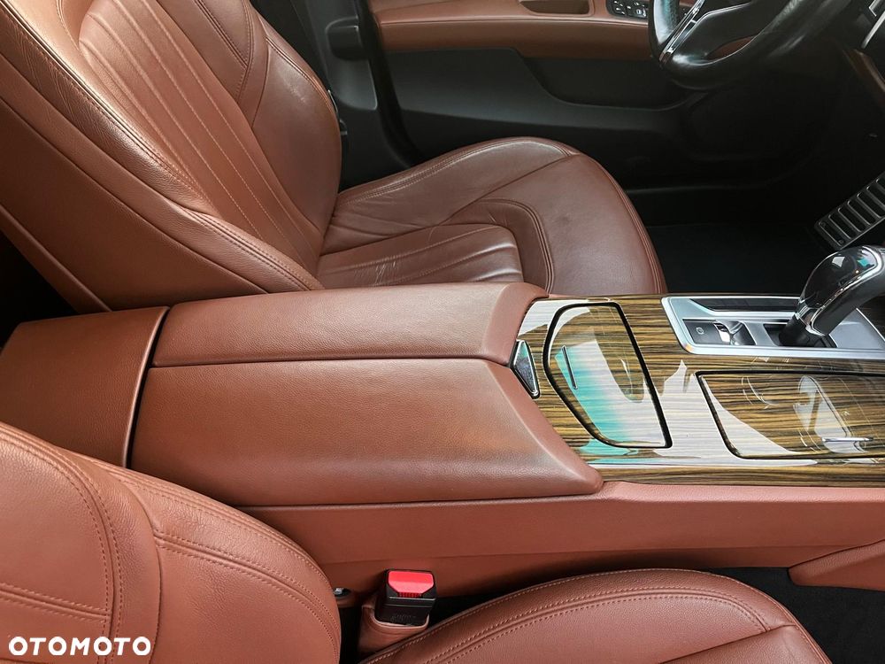 Maserati Quattroporte D GranSport - 19