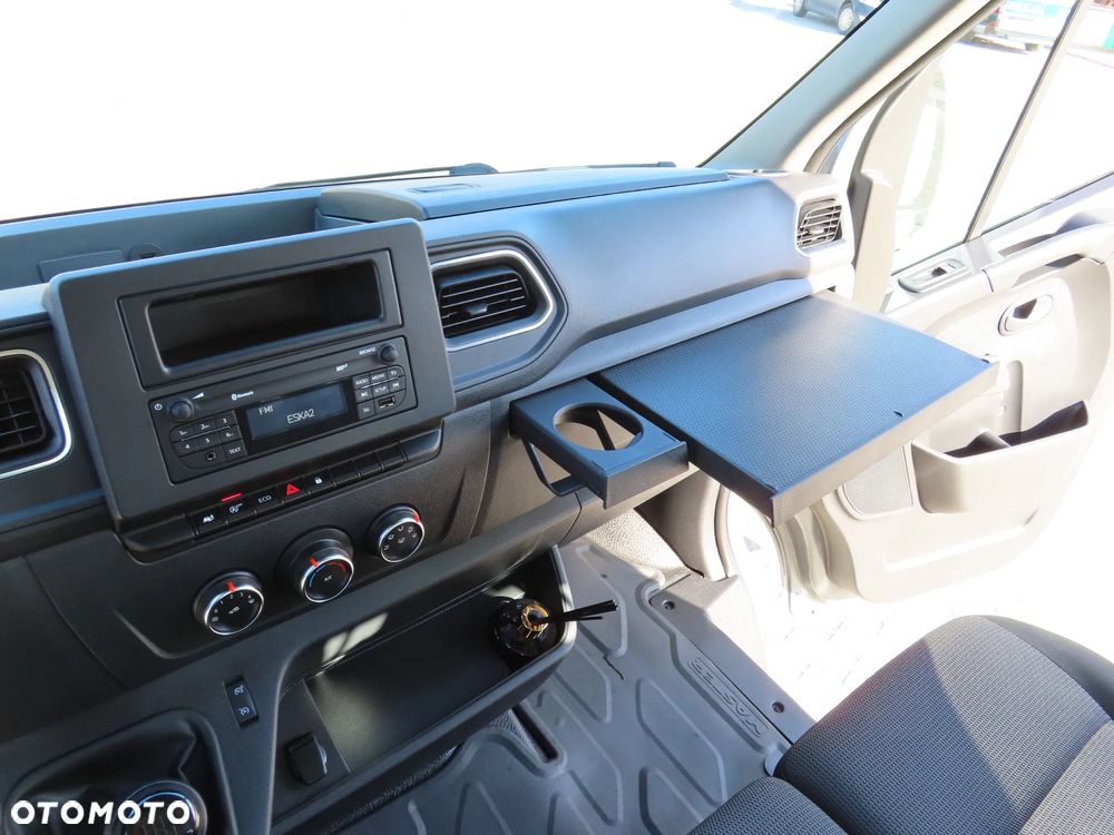 Iveco DAILY 35C16 163 KM Wywrotka Kiper Wywrot x 3 Strony 3211 mm Długi Renomowanej Firmy SCATTOLINI HAK 3500 Kg 53 Tys Km Przeb. Stan Auta NOWY POLECAM - 38