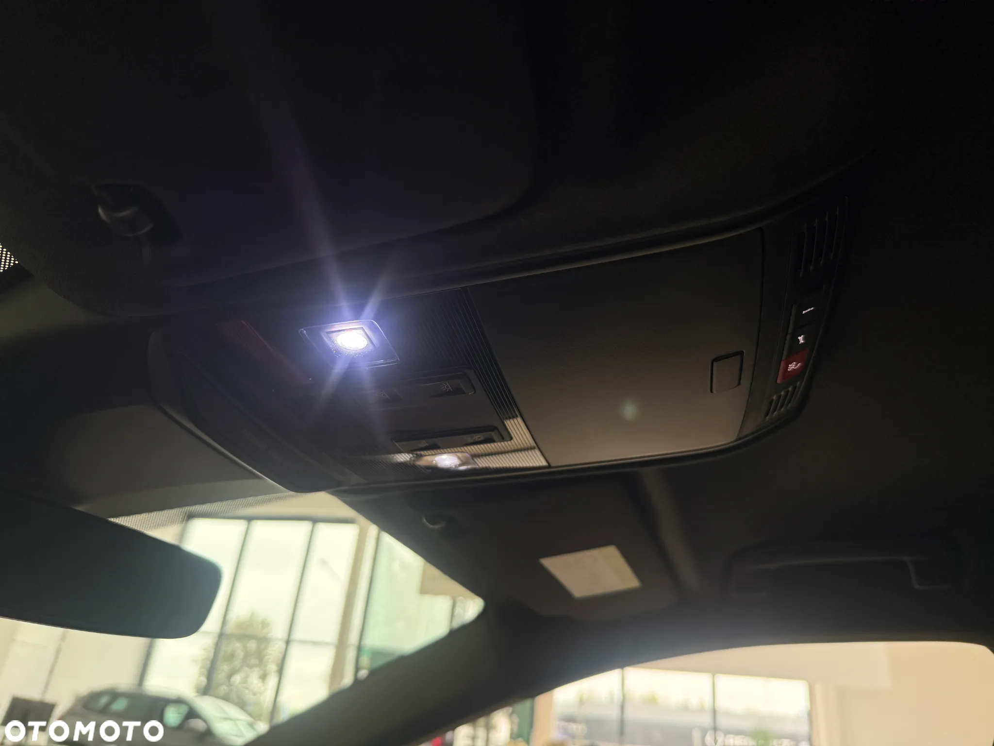 Skoda Fabia 1.5 TSI Monte Carlo DSG - 27