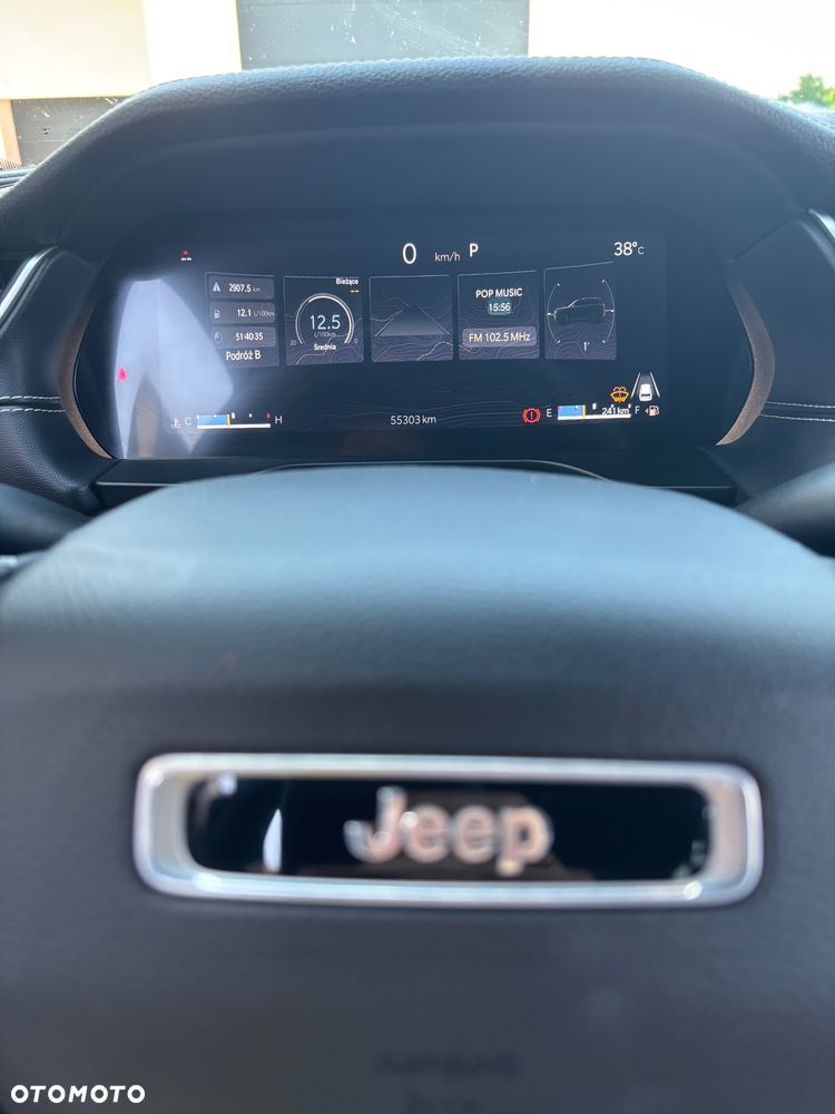 Jeep Grand Cherokee - 10