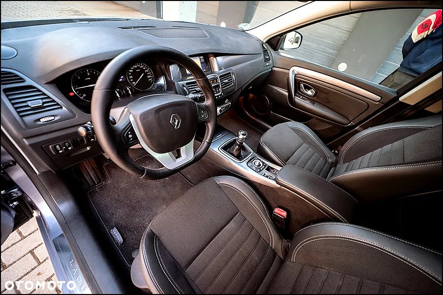 Renault Laguna - 6