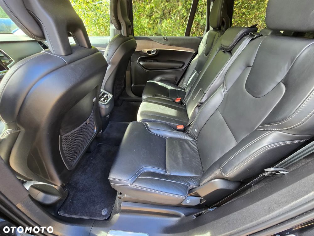 Volvo XC 90 - 13