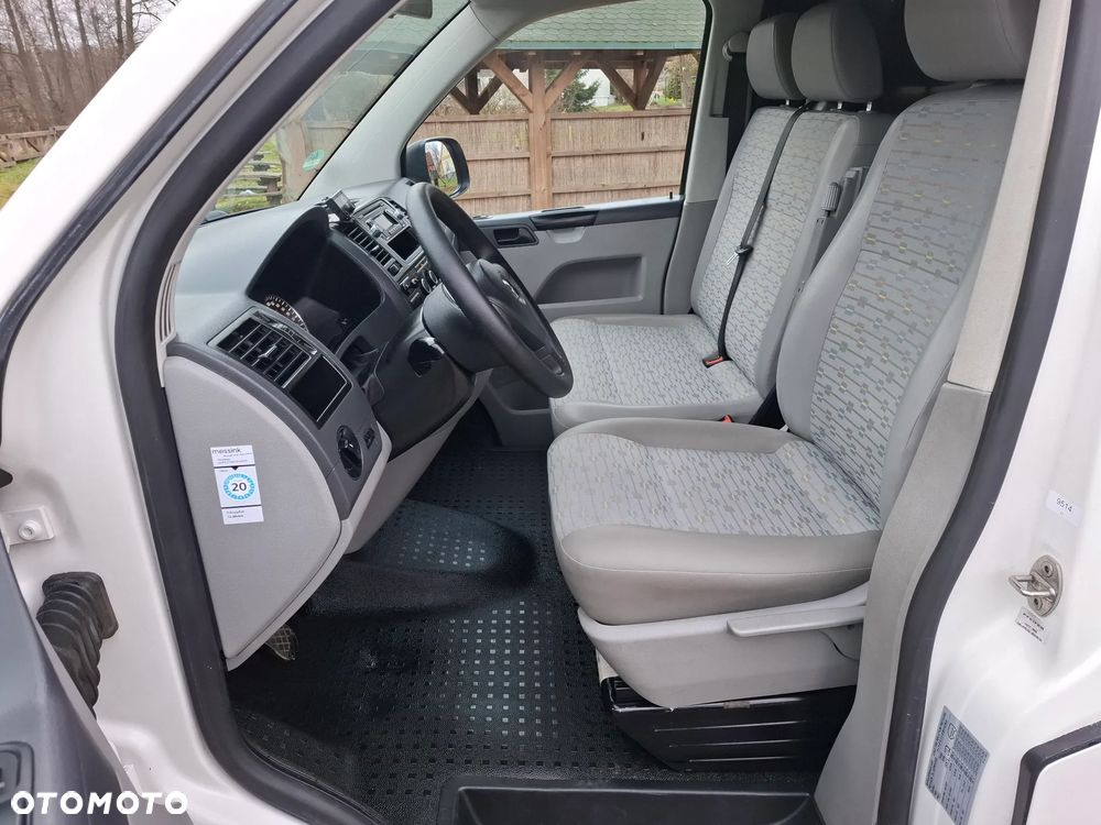 Volkswagen Transporter - 5