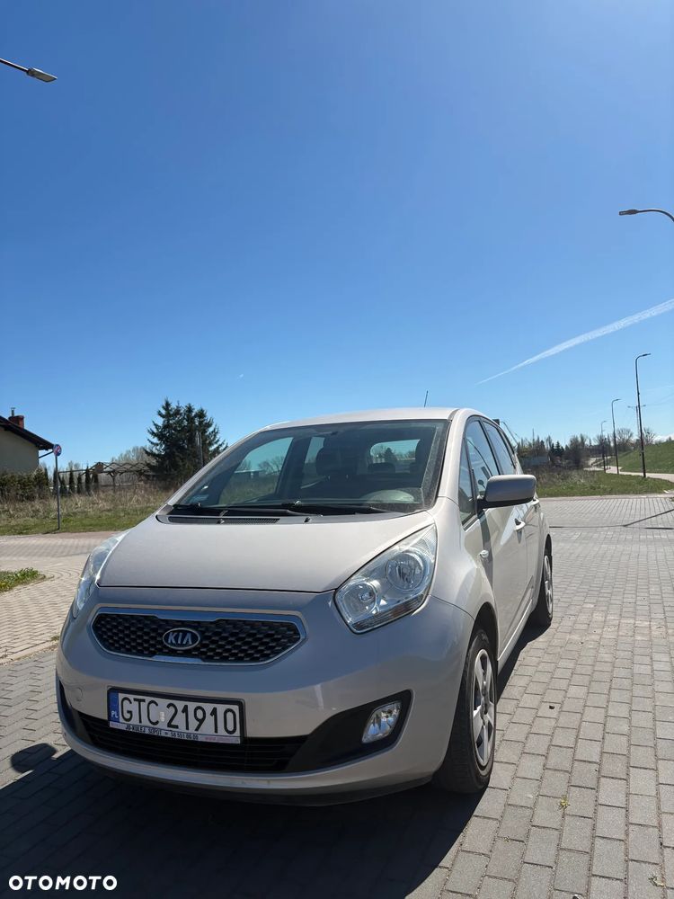 Kia Venga 1.6 L - 1