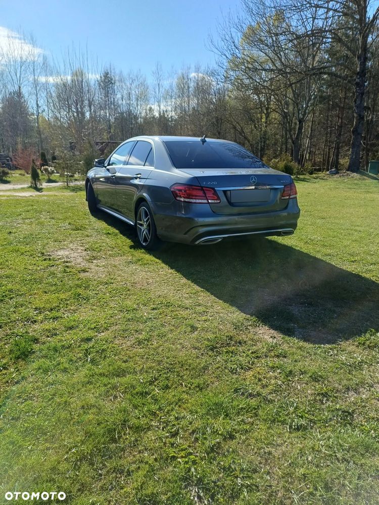 Mercedes-Benz Klasa E 220 BlueTEC 4-Matic Avantgarde - 4