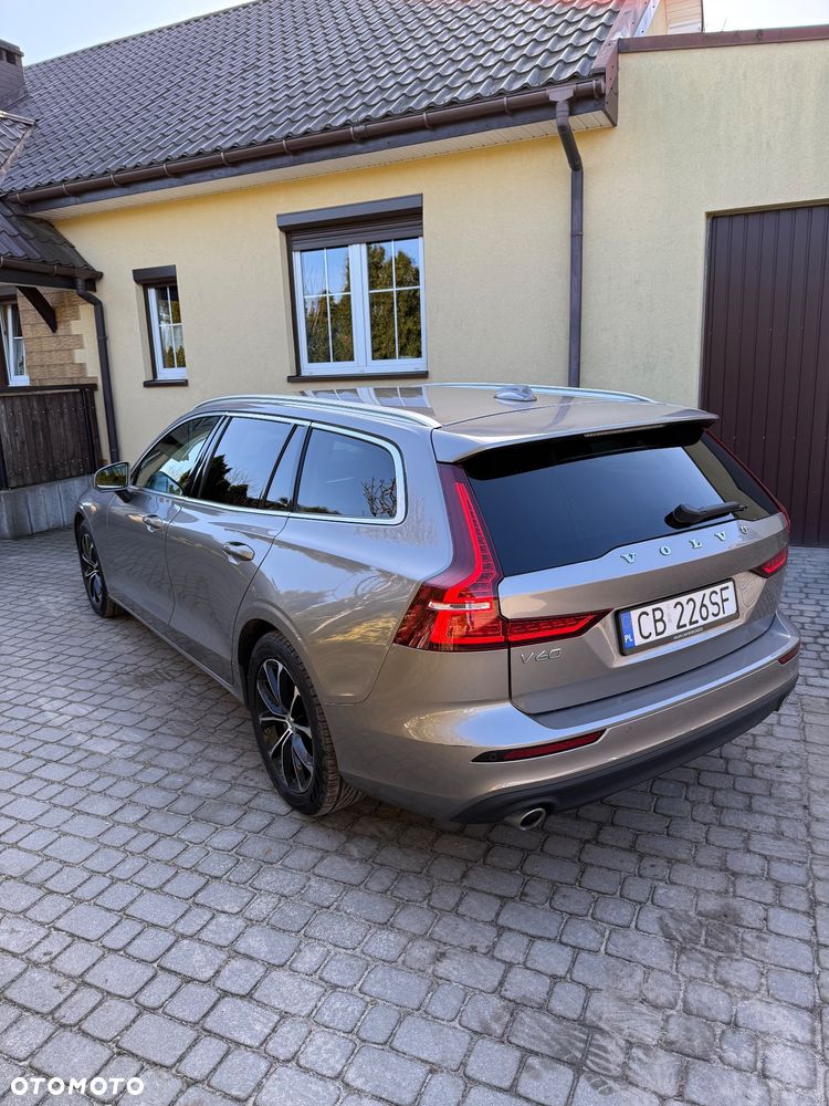 Volvo V60 D4 Drive-E Momentum - 4