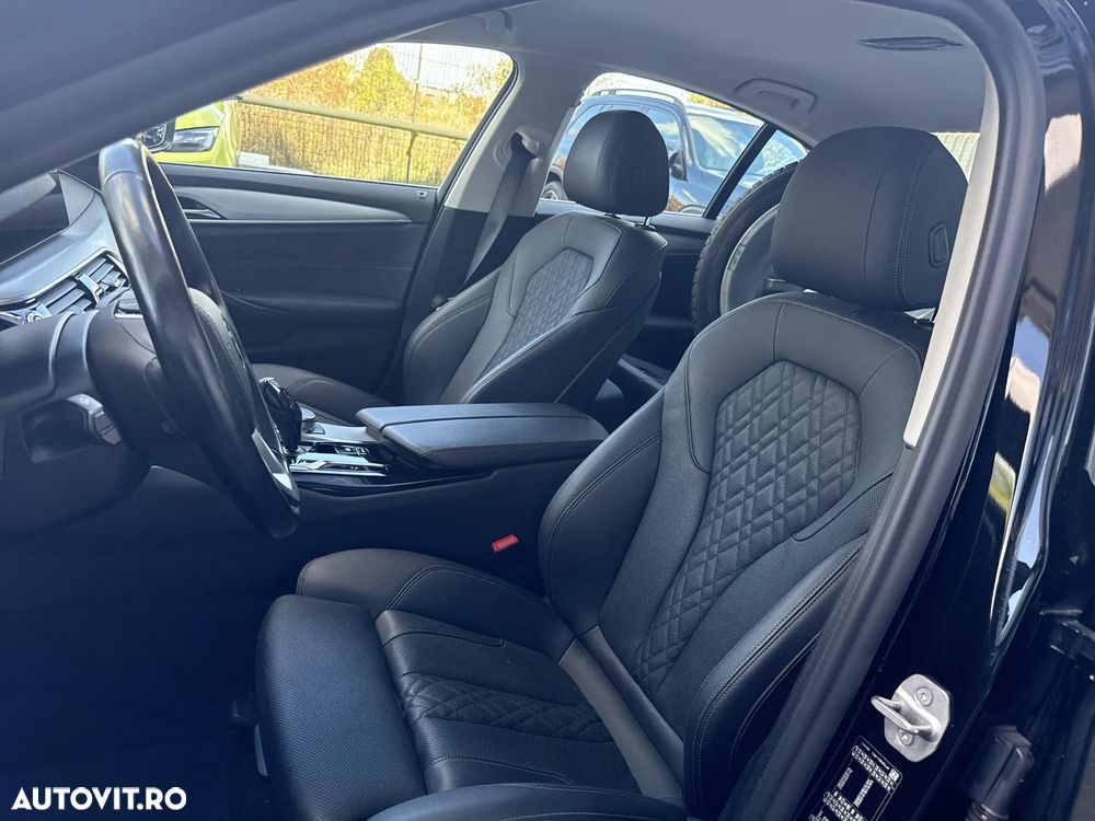 BMW Seria 5 520d xDrive AT - 10