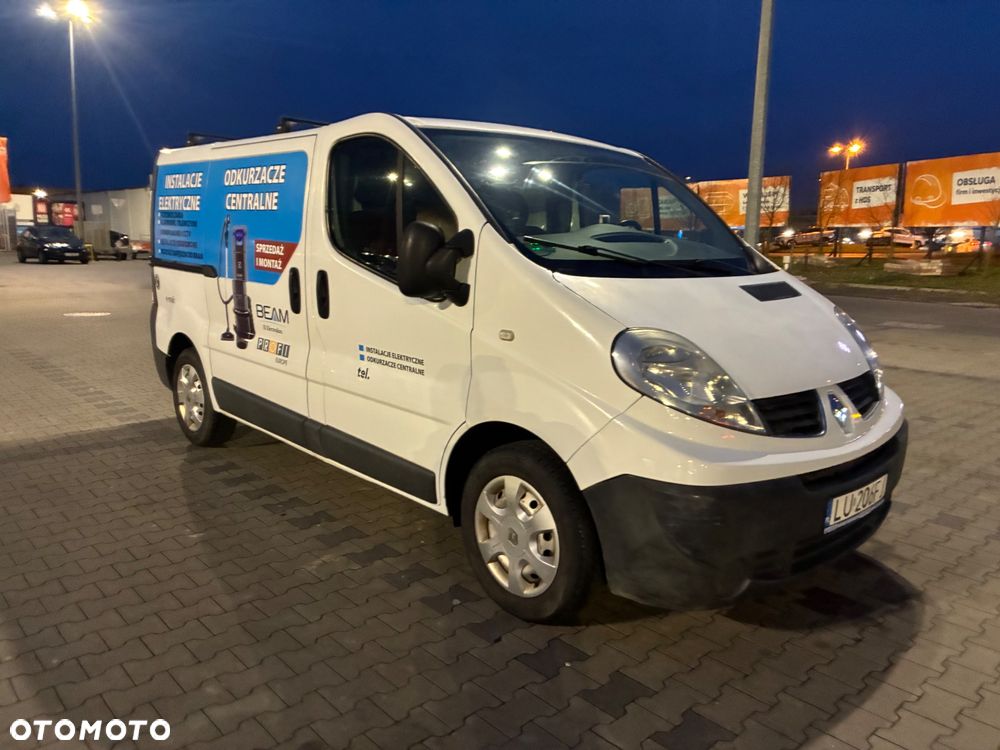 Renault Trafic - 2