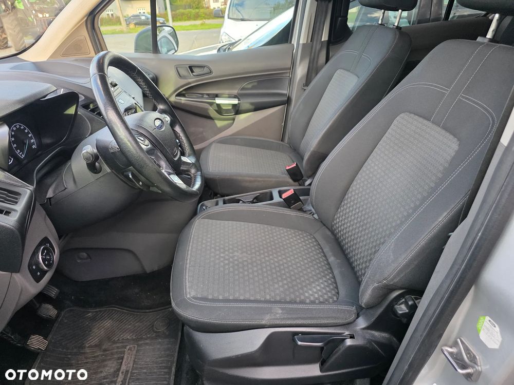 Ford Transit Connect - 9