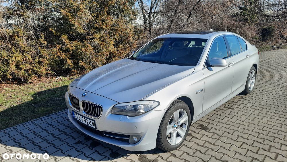 BMW Seria 5 535i - 7