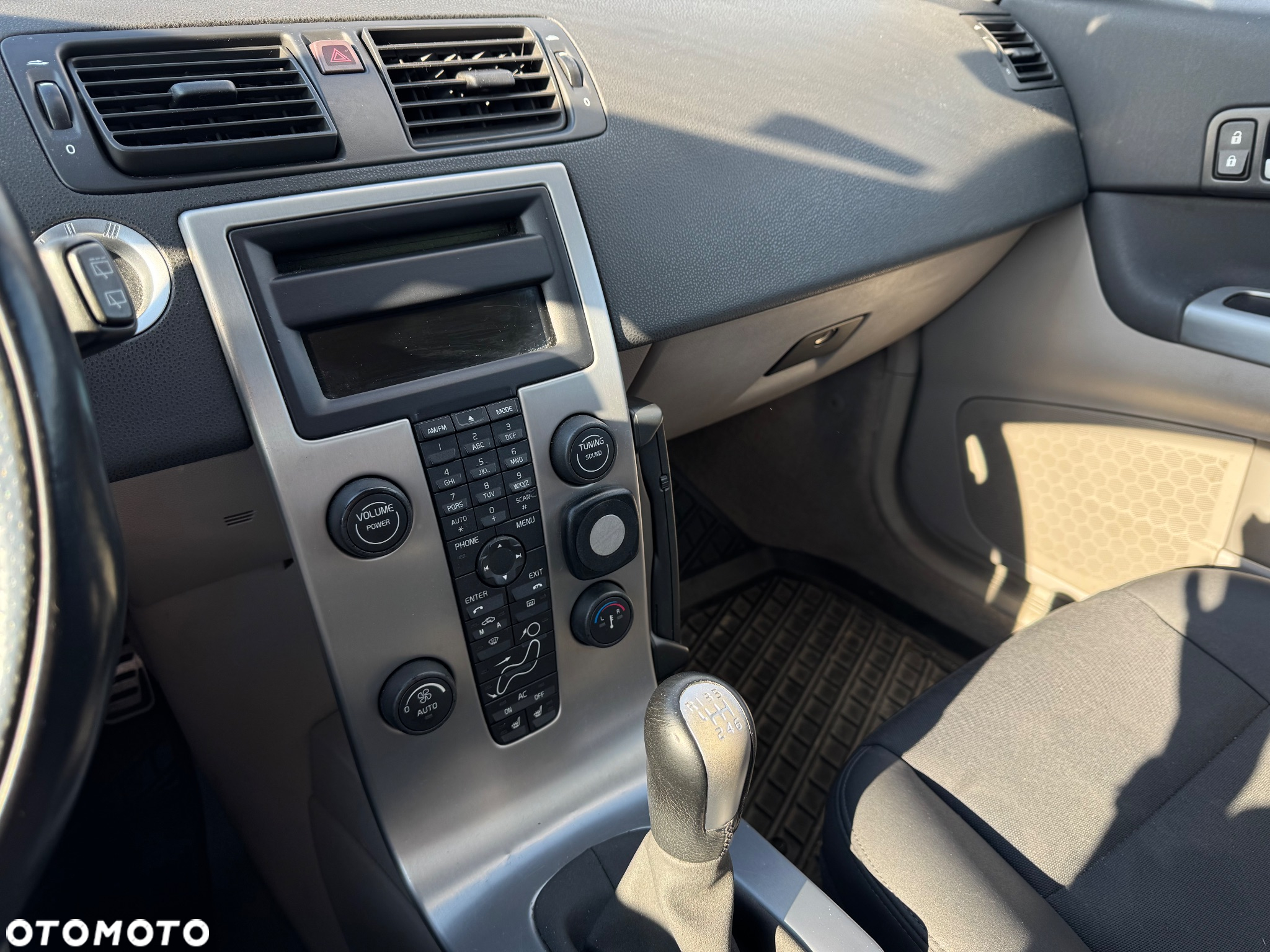 Volvo C30 2.0D - 10