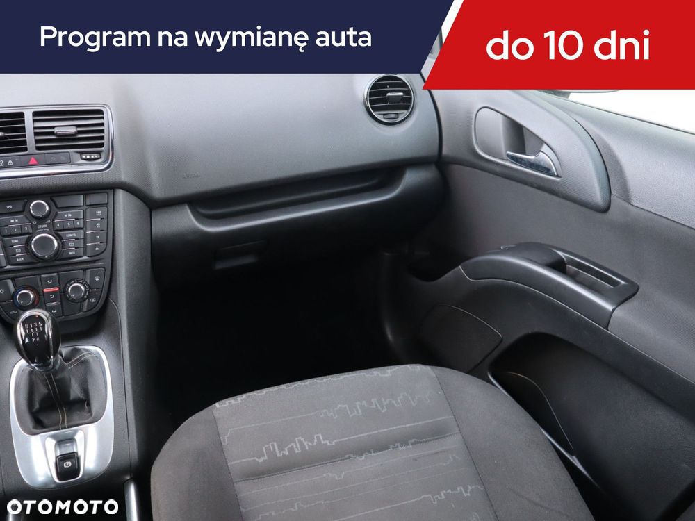 Opel Meriva - 10