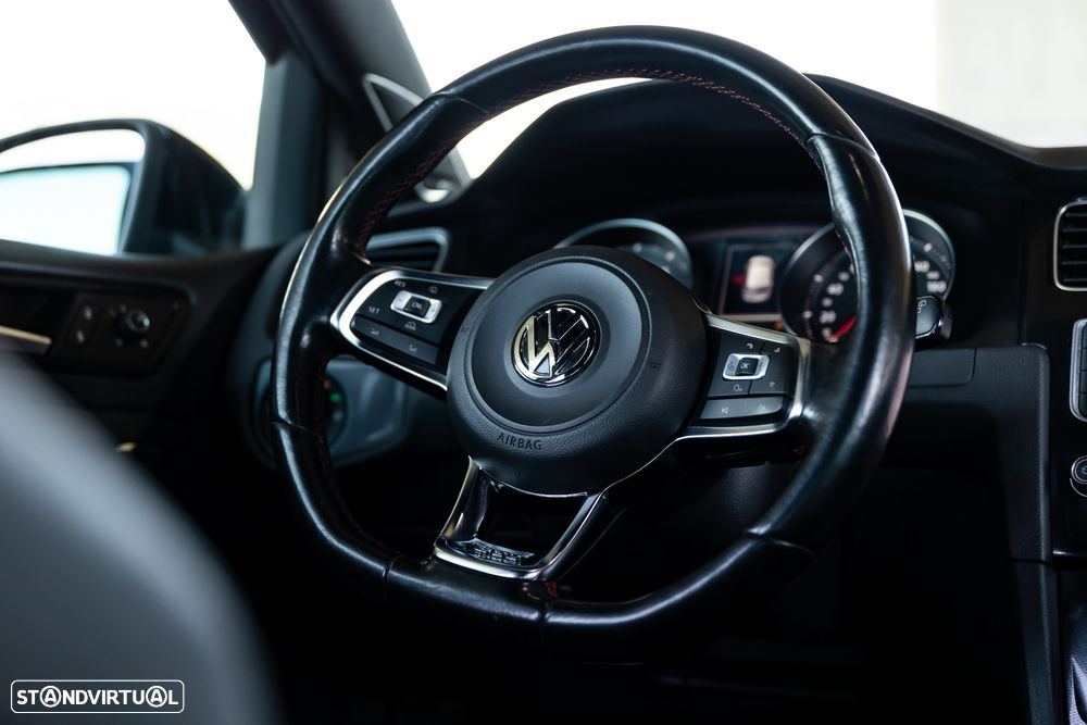 VW Golf GTI Performance BlueMotion DSG - 18