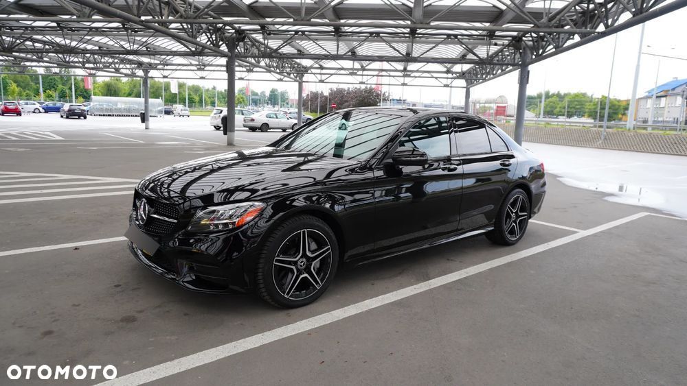 Mercedes-Benz Klasa C 300 9G-TRONIC AMG Line - 8