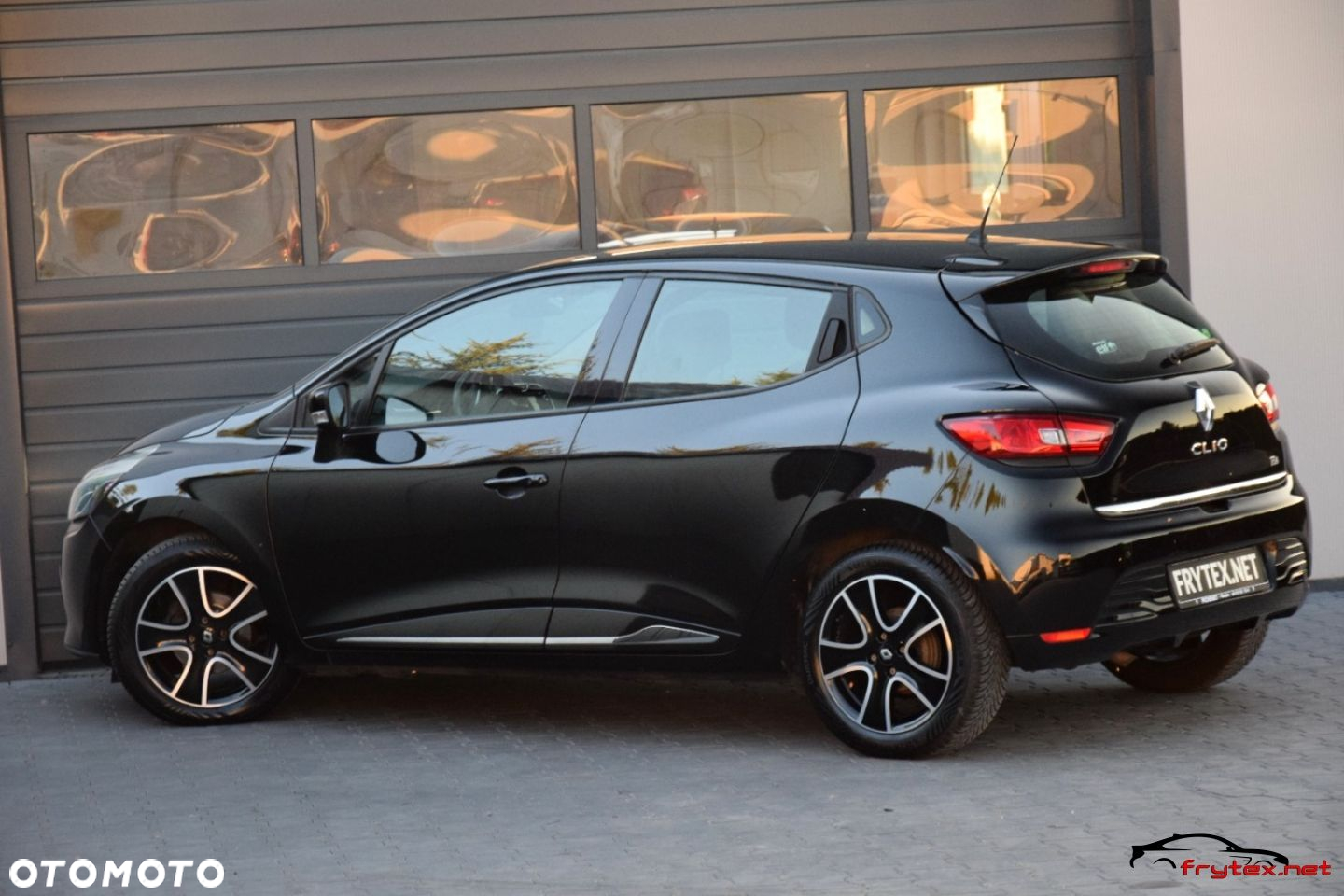 Renault Clio - 14