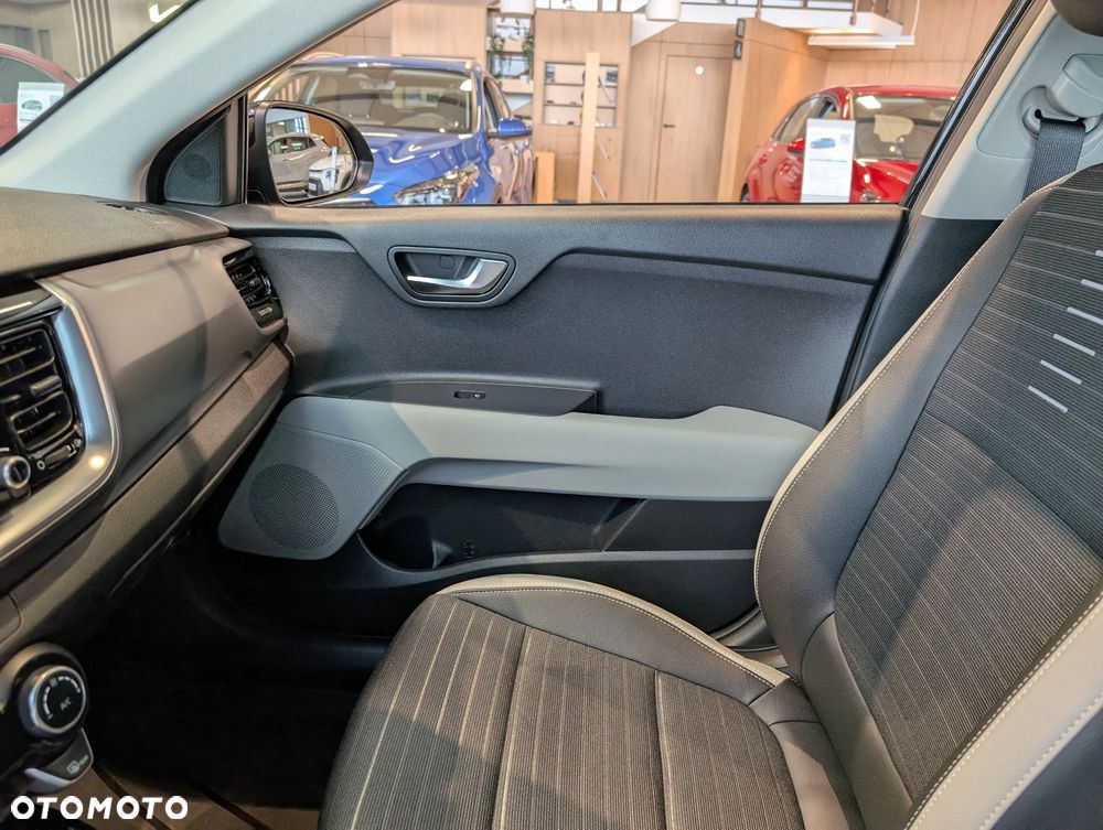 Kia Stonic 1.2 L - 18