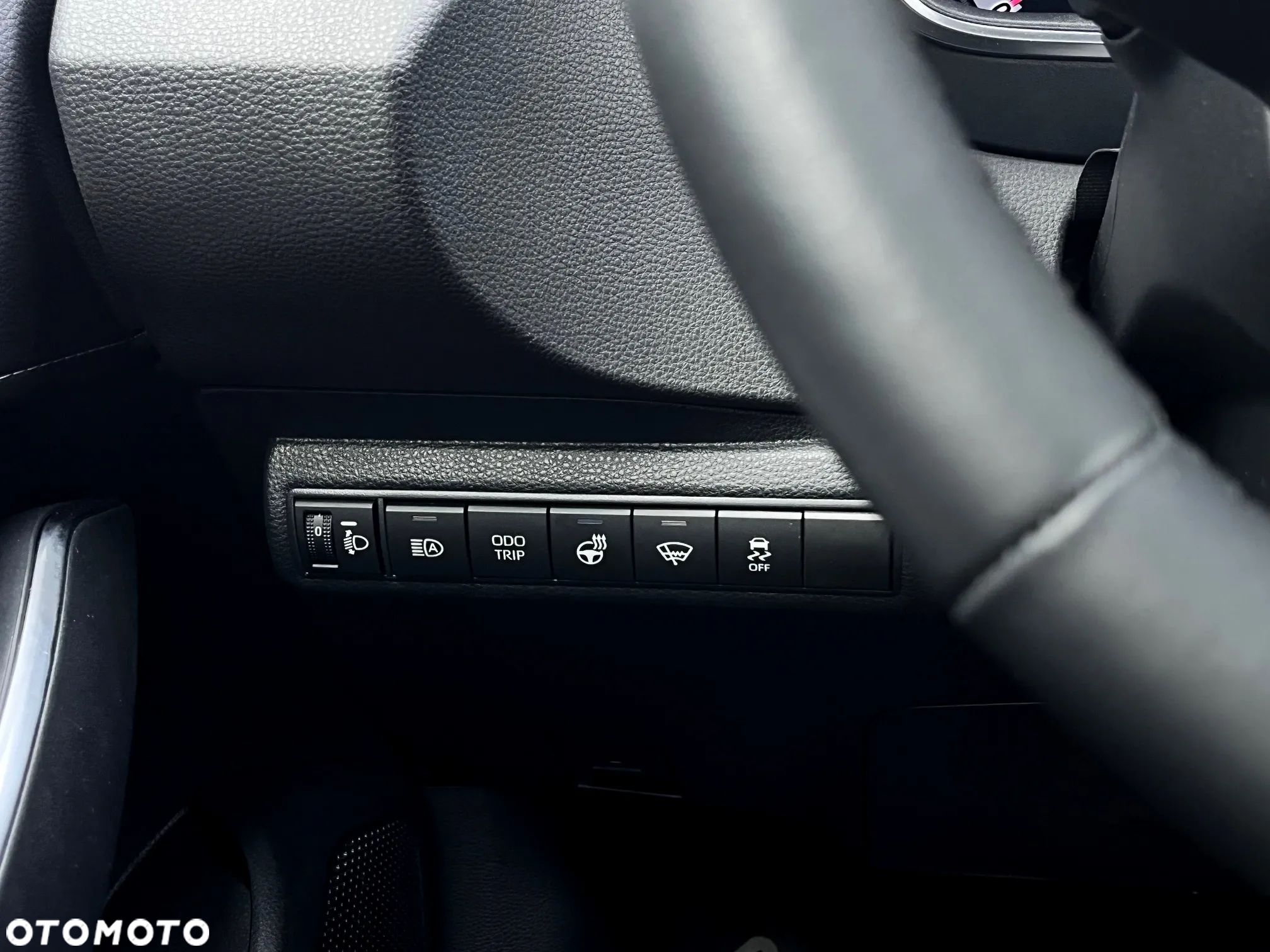 Suzuki Swace 1.8 Hybrid Elegance CVT - 27