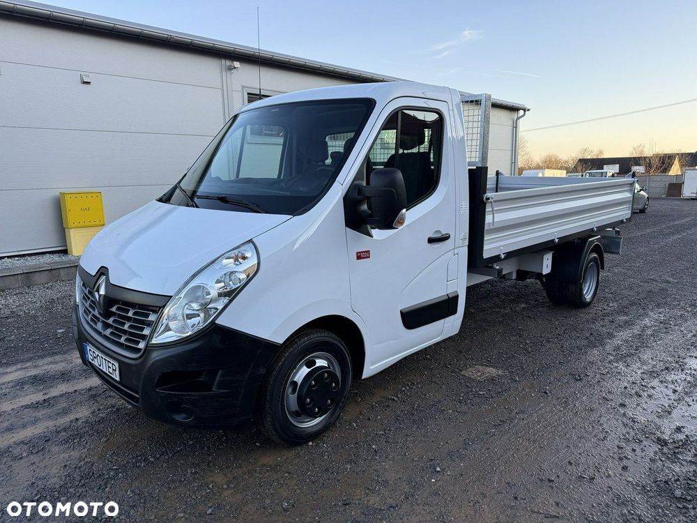 Renault Master - 1