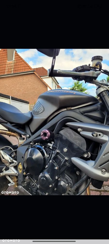 Triumph Street Triple - 2