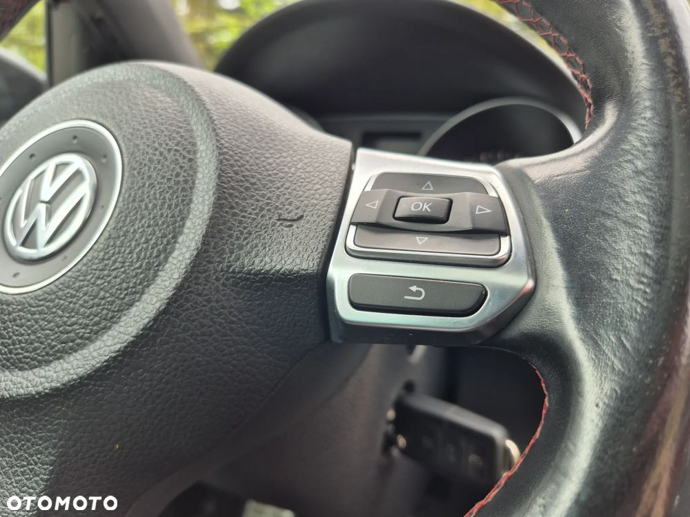 Volkswagen Golf 2.0 GTI DSG - 28