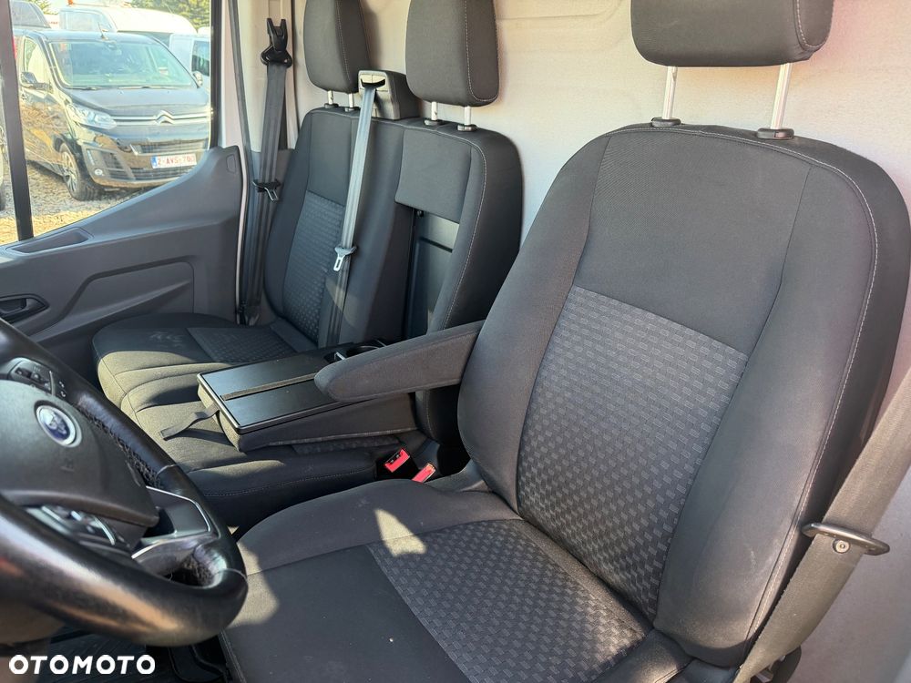 Ford Transit - 15