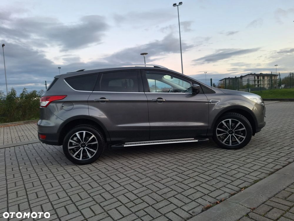 Ford Kuga - 40