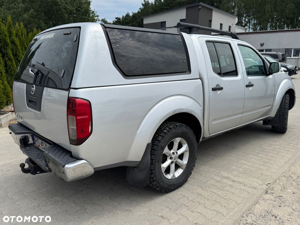 Nissan Navara 2.5 D XE - 3