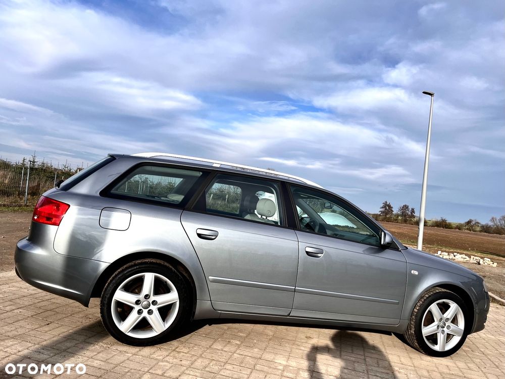 Audi A4 Avant - 8
