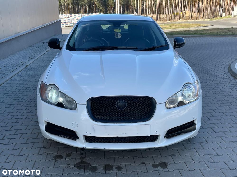 Jaguar XF 3.0 V6 Luxury - 2